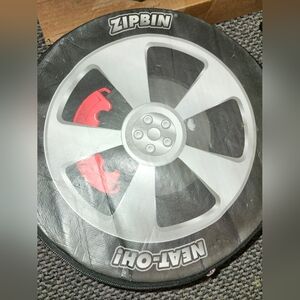 Zipbin for Hoteheels